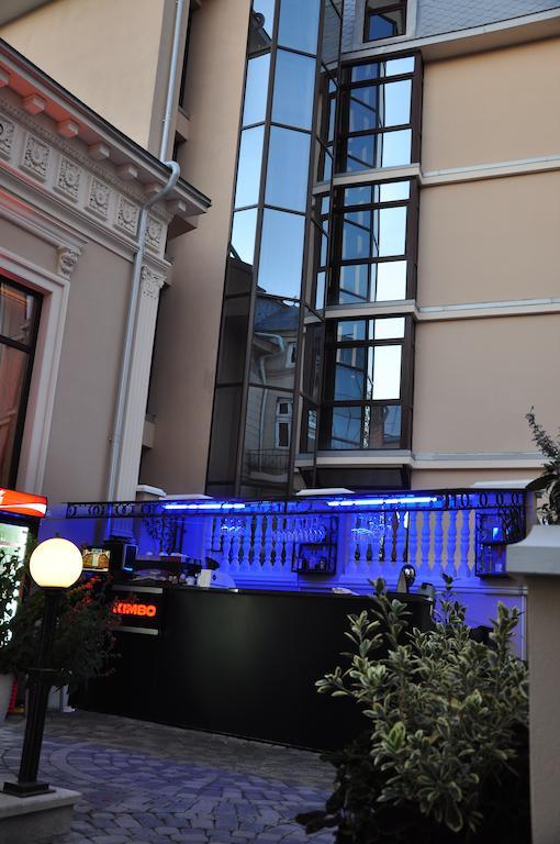 Vigo Grand Hotel Ploiesti Bagian luar foto