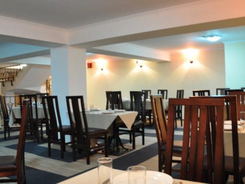Vigo Grand Hotel Ploiesti Bagian luar foto