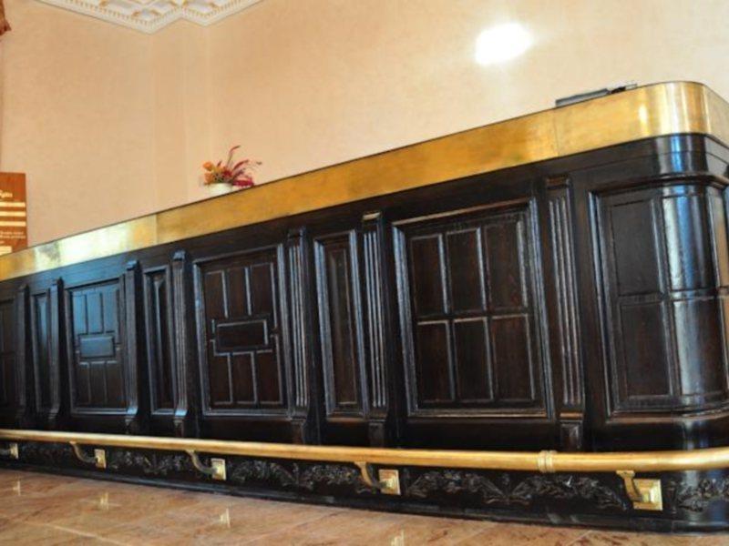 Vigo Grand Hotel Ploiesti Bagian luar foto